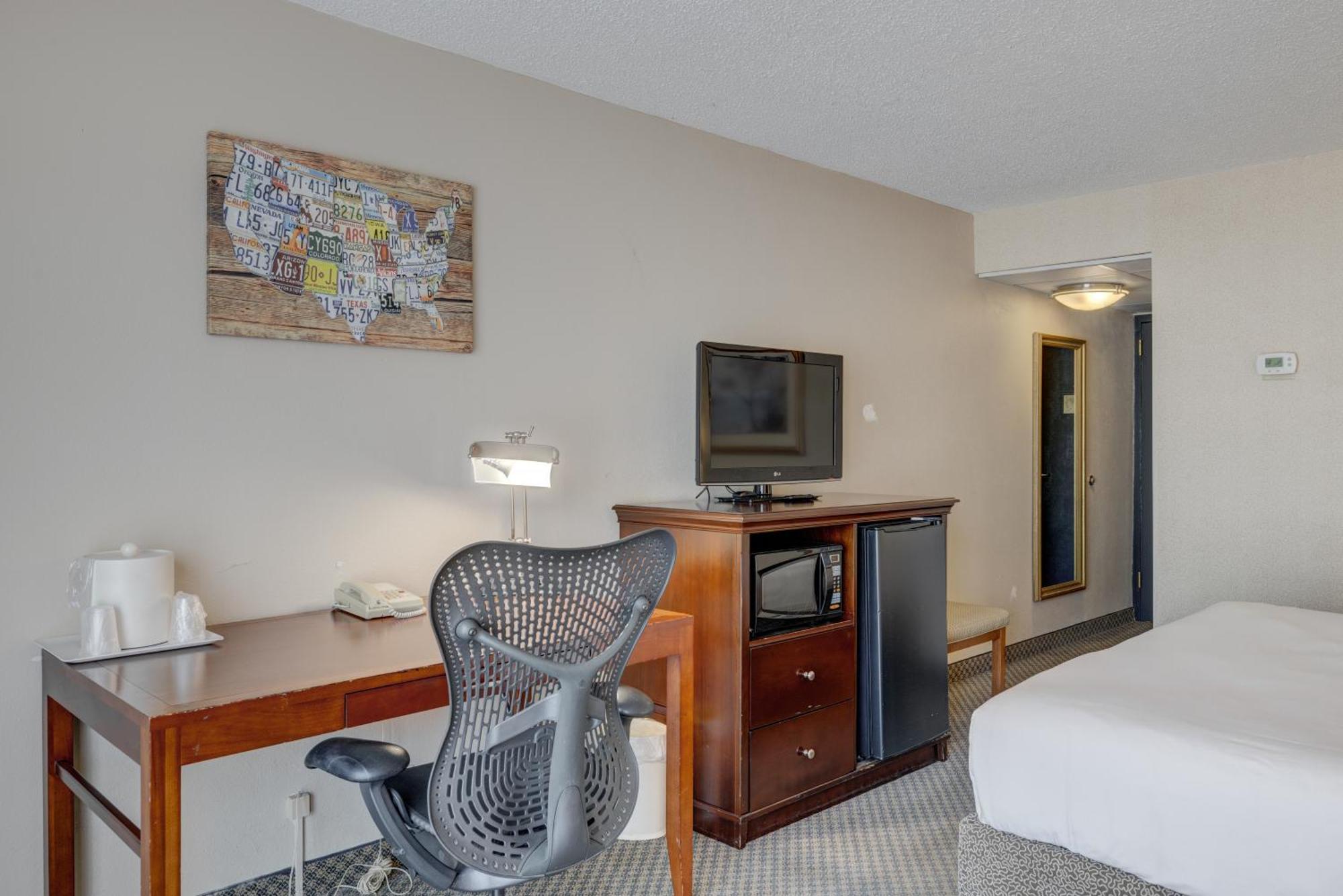 Riverside Hotel Casper Bagian luar foto